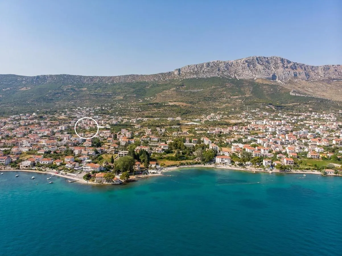 Villa Marisa With 51Sqm Pool, 5 Bedrooms, Gym Kastela Croatia
